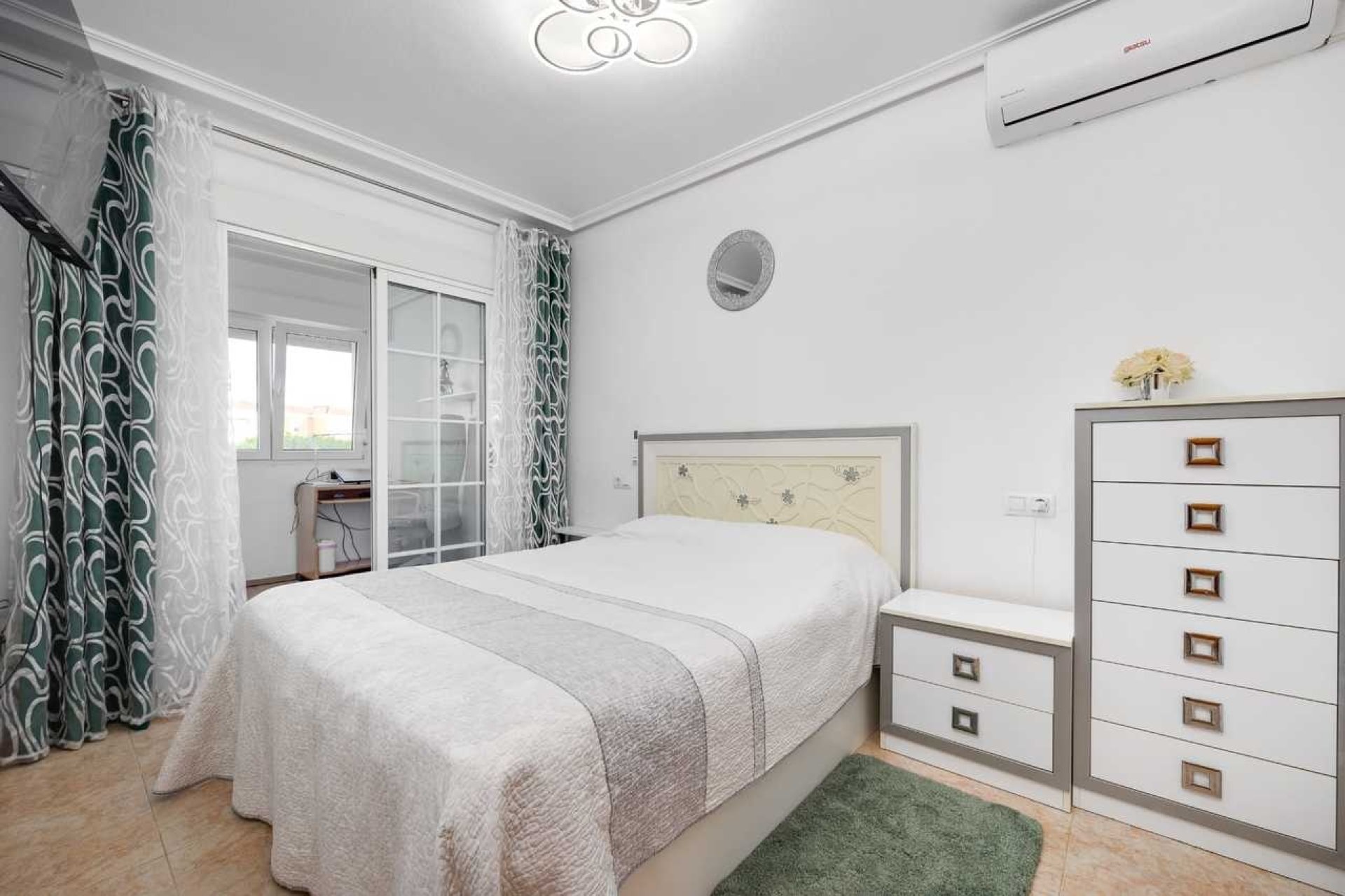 Herverkoop - Town House -
Torrevieja - Costa Blanca