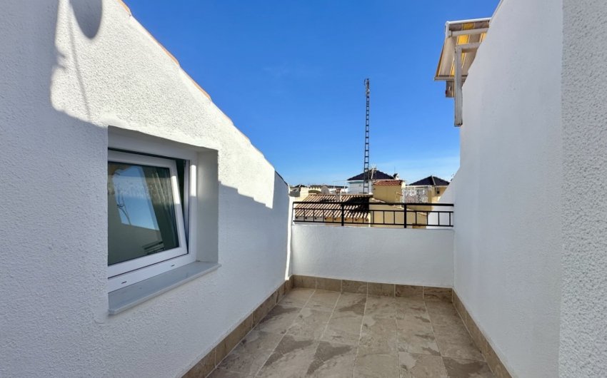 Herverkoop - Town House -
Torrevieja - Costa Blanca
