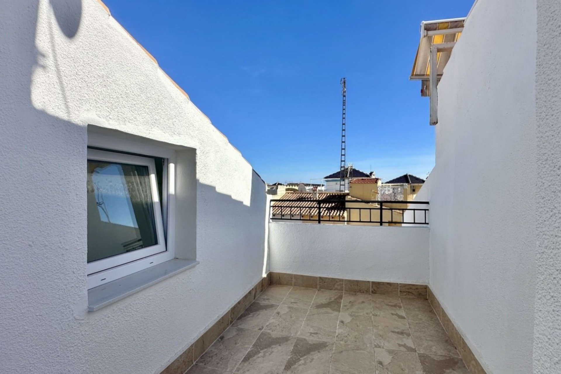 Herverkoop - Town House -
Torrevieja - Costa Blanca