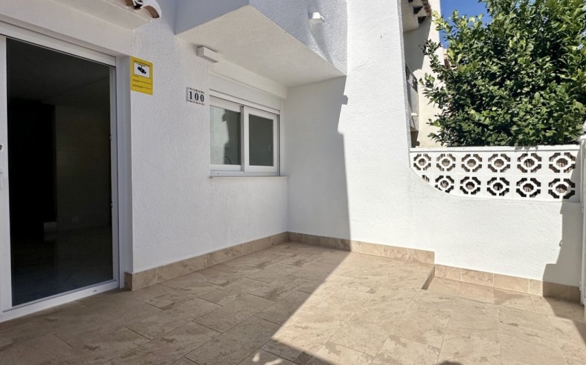 Herverkoop - Town House -
Torrevieja - Costa Blanca