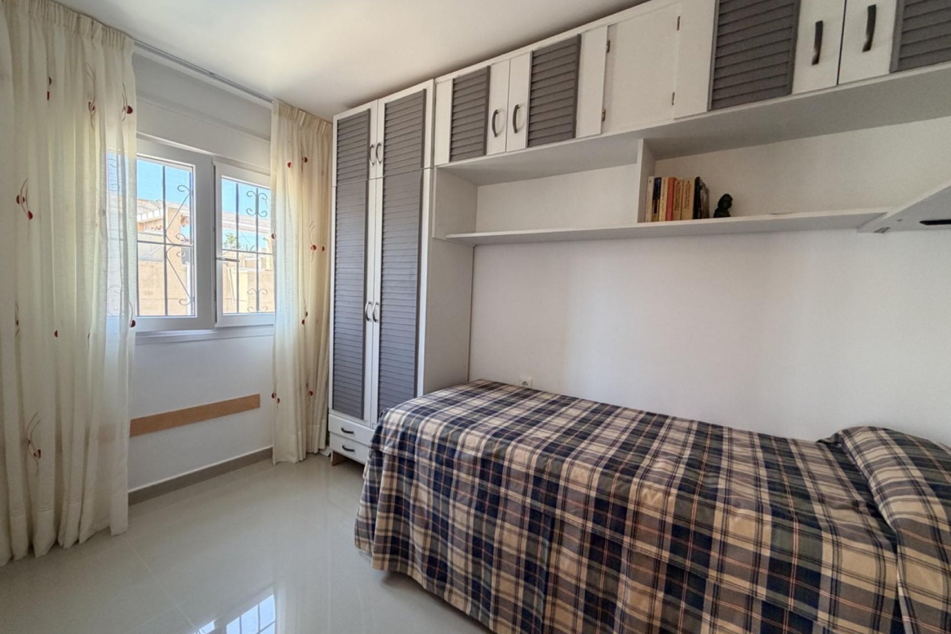 Herverkoop - Town House -
Torrevieja - Costa Blanca