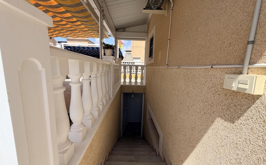 Herverkoop - Town House -
Torrevieja - Costa Blanca