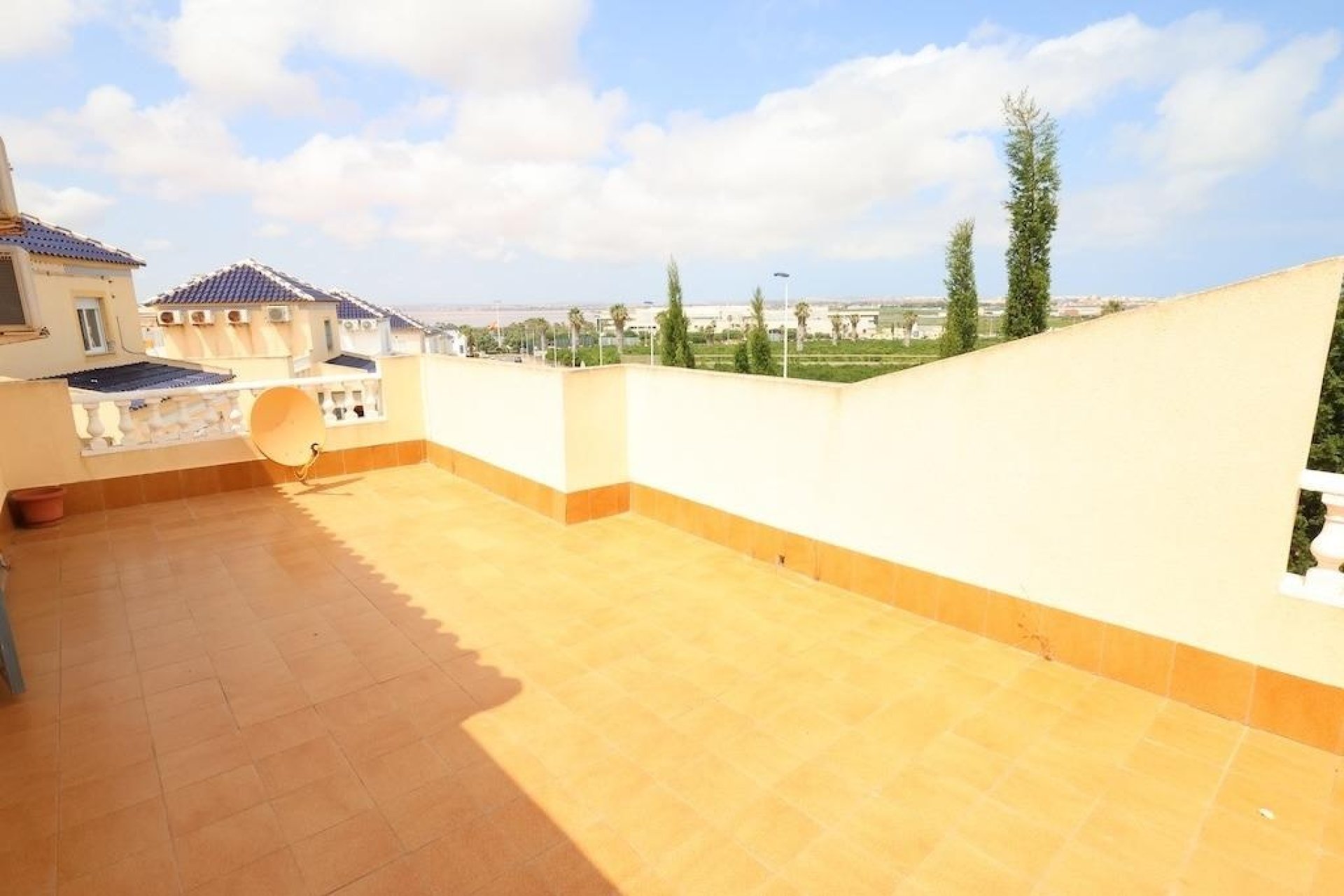 Herverkoop - Town House -
Torrevieja - Costa Blanca