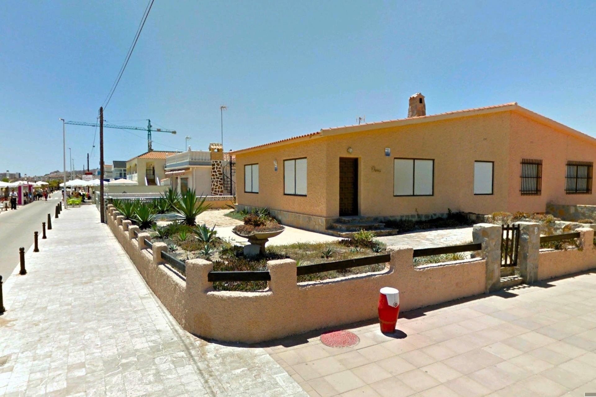Herverkoop - Town House -
Torrevieja - La Mata