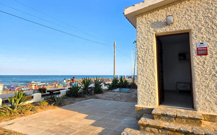 Herverkoop - Town House -
Torrevieja - La Mata