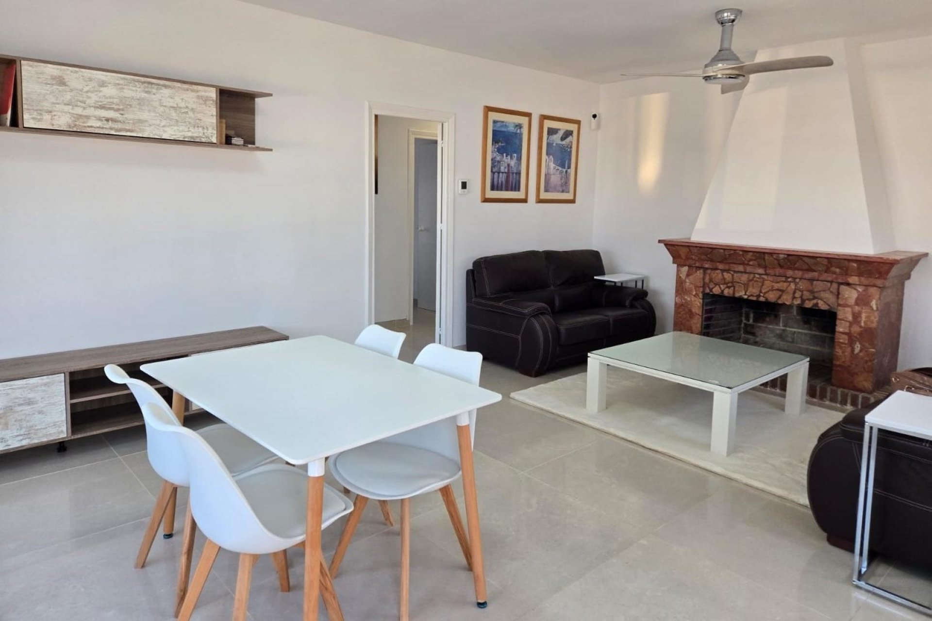 Herverkoop - Town House -
Torrevieja - La Mata