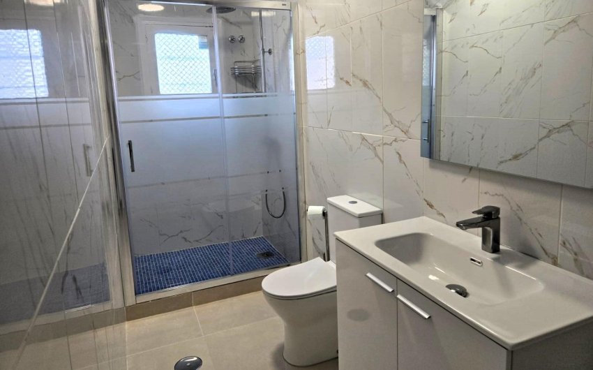 Herverkoop - Town House -
Torrevieja - La Mata