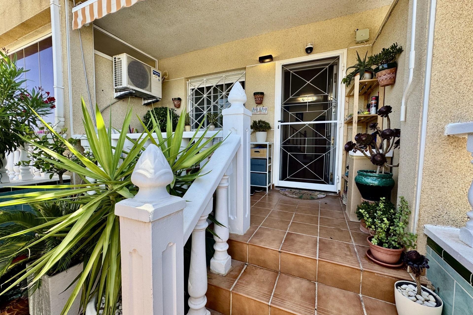 Herverkoop - Town House -
Torrevieja - La Siesta - El Salado - Torreta