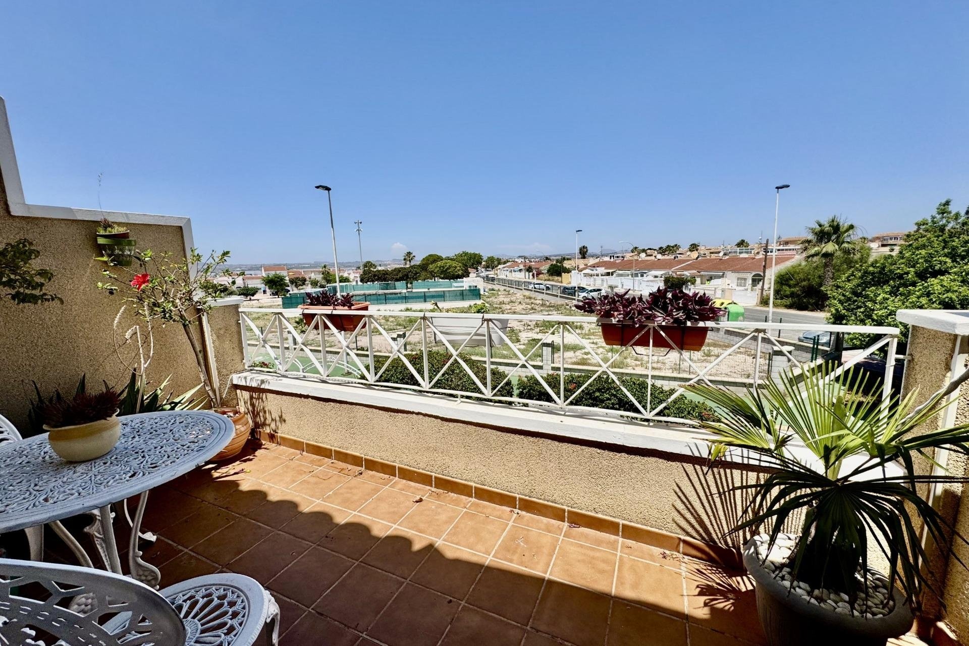 Herverkoop - Town House -
Torrevieja - La Siesta - El Salado - Torreta