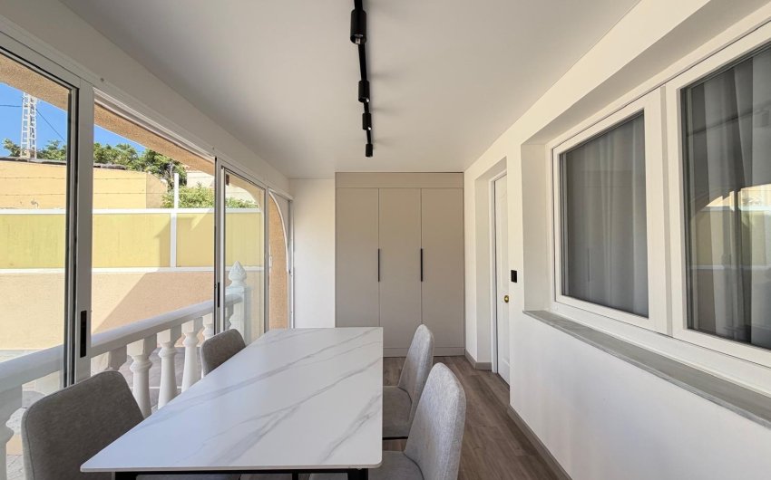 Herverkoop - Town House -
Torrevieja - Miramar - Torre Del Moro