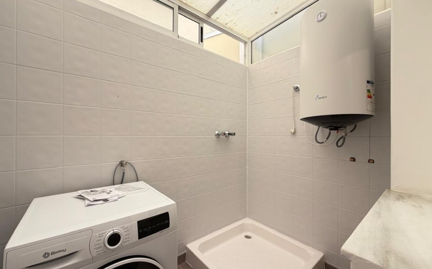 Herverkoop - Town House -
Torrevieja - Miramar - Torre Del Moro