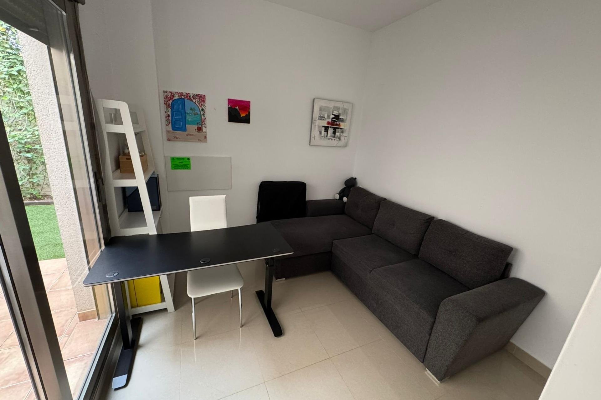 Herverkoop - Town House -
Torrevieja - Punta Prima