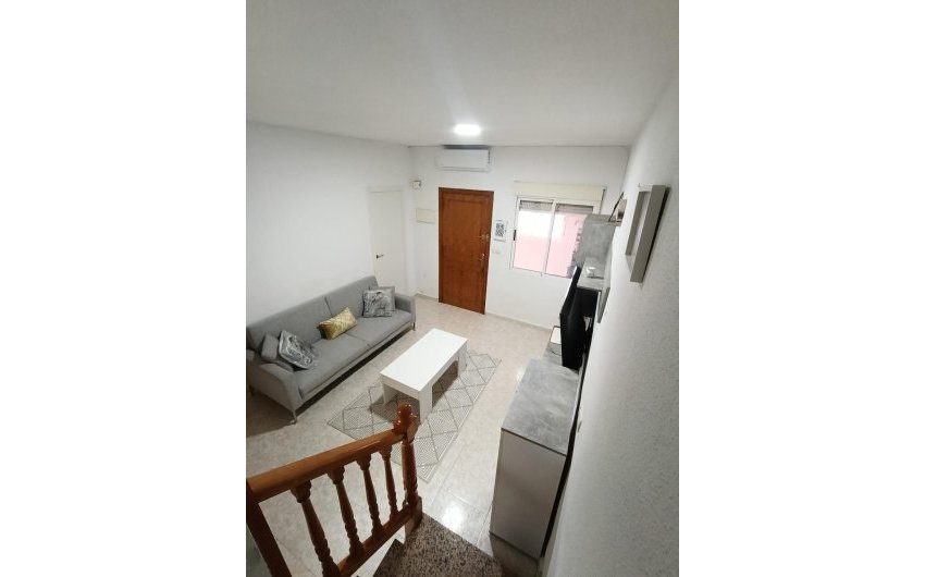 Herverkoop - Town House -
Torrevieja - Torretas