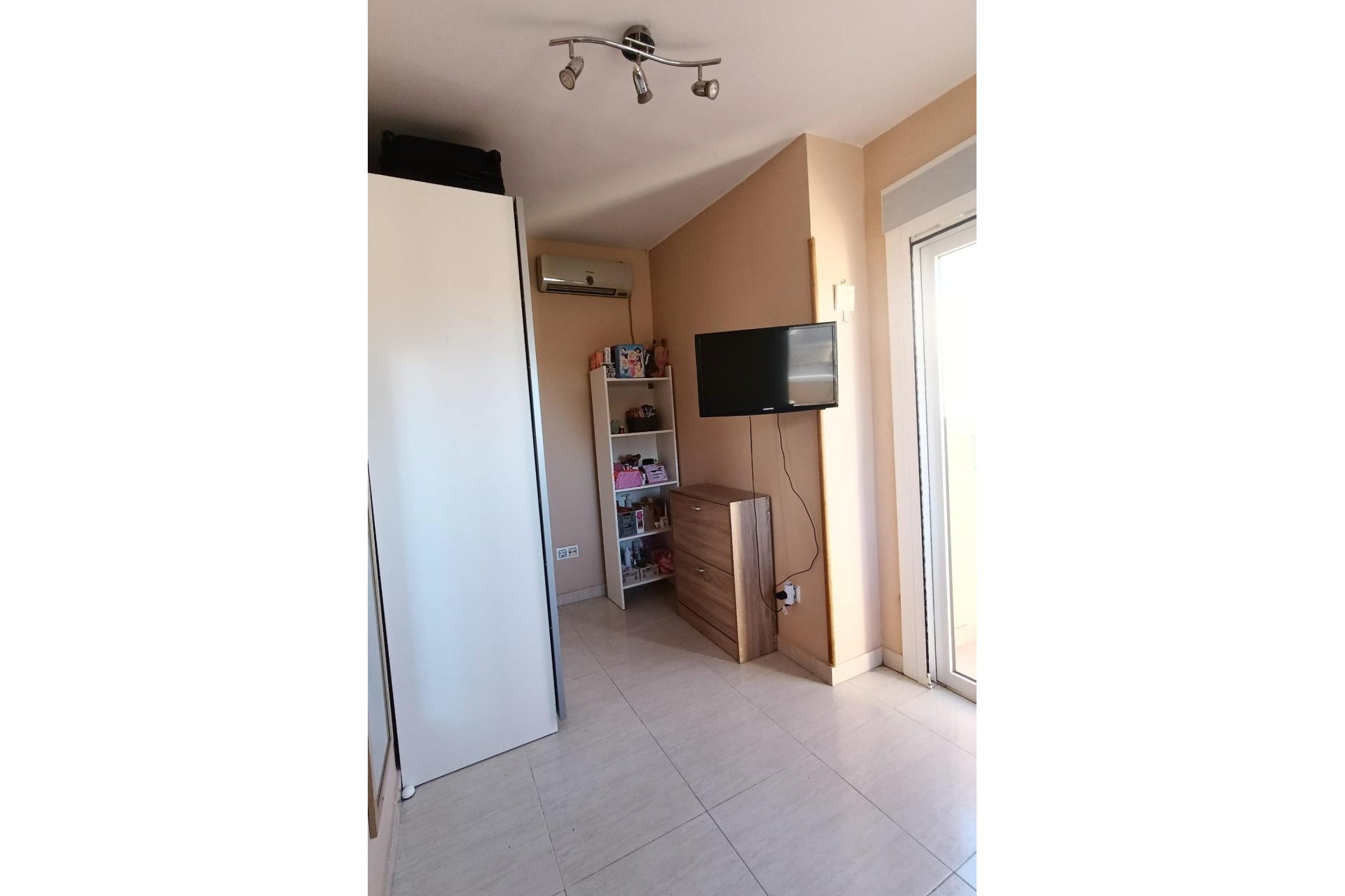 Herverkoop - Town House -
Torrevieja - Torretas