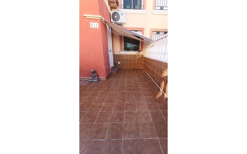 Herverkoop - Town House -
Torrevieja - Torretas