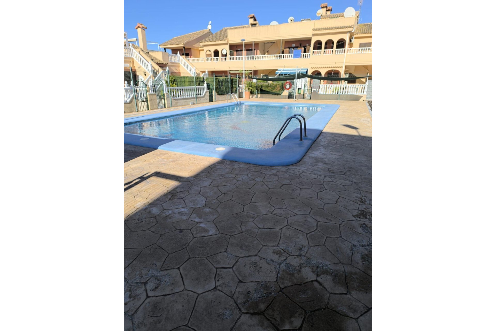 Herverkoop - Town House -
Torrevieja - Torretas