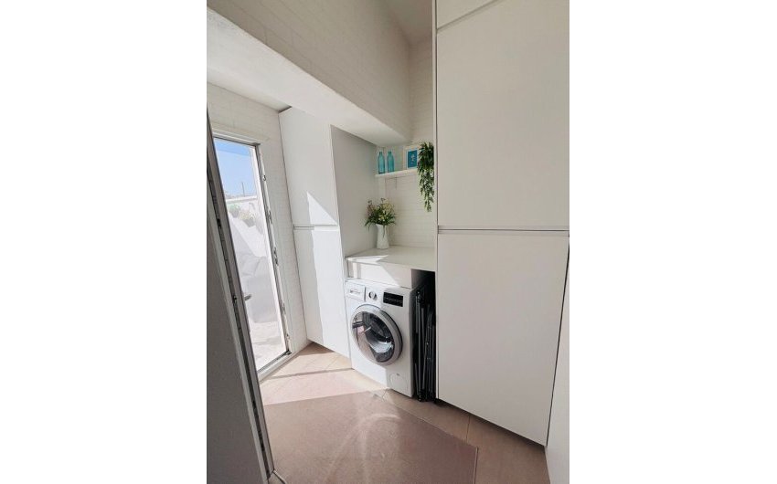 Herverkoop - Town House -
Villamartin - Costa Blanca