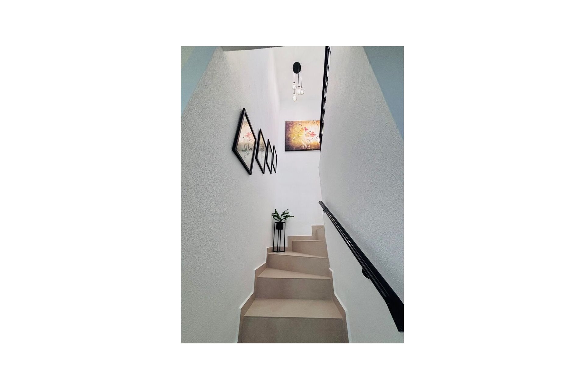 Herverkoop - Town House -
Villamartin - Costa Blanca
