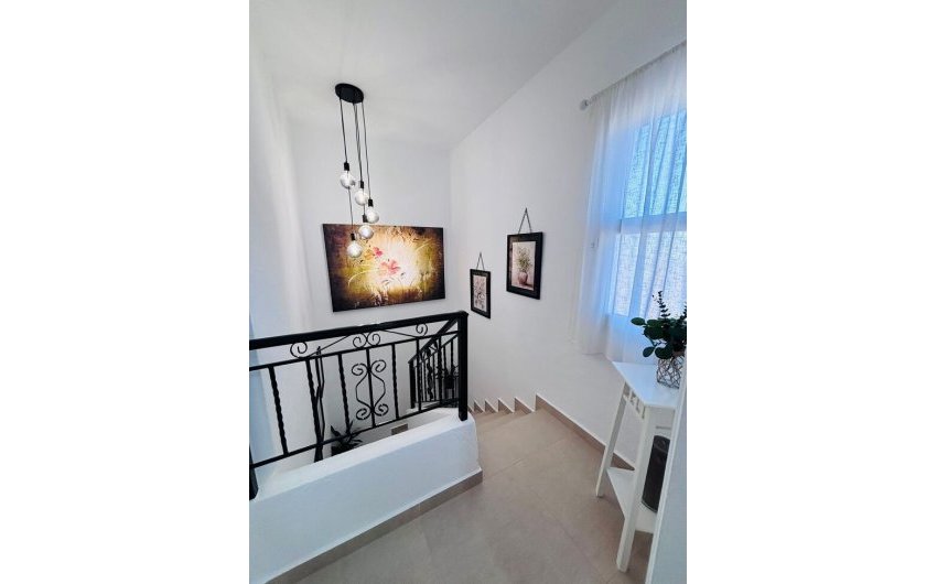 Herverkoop - Town House -
Villamartin - Costa Blanca
