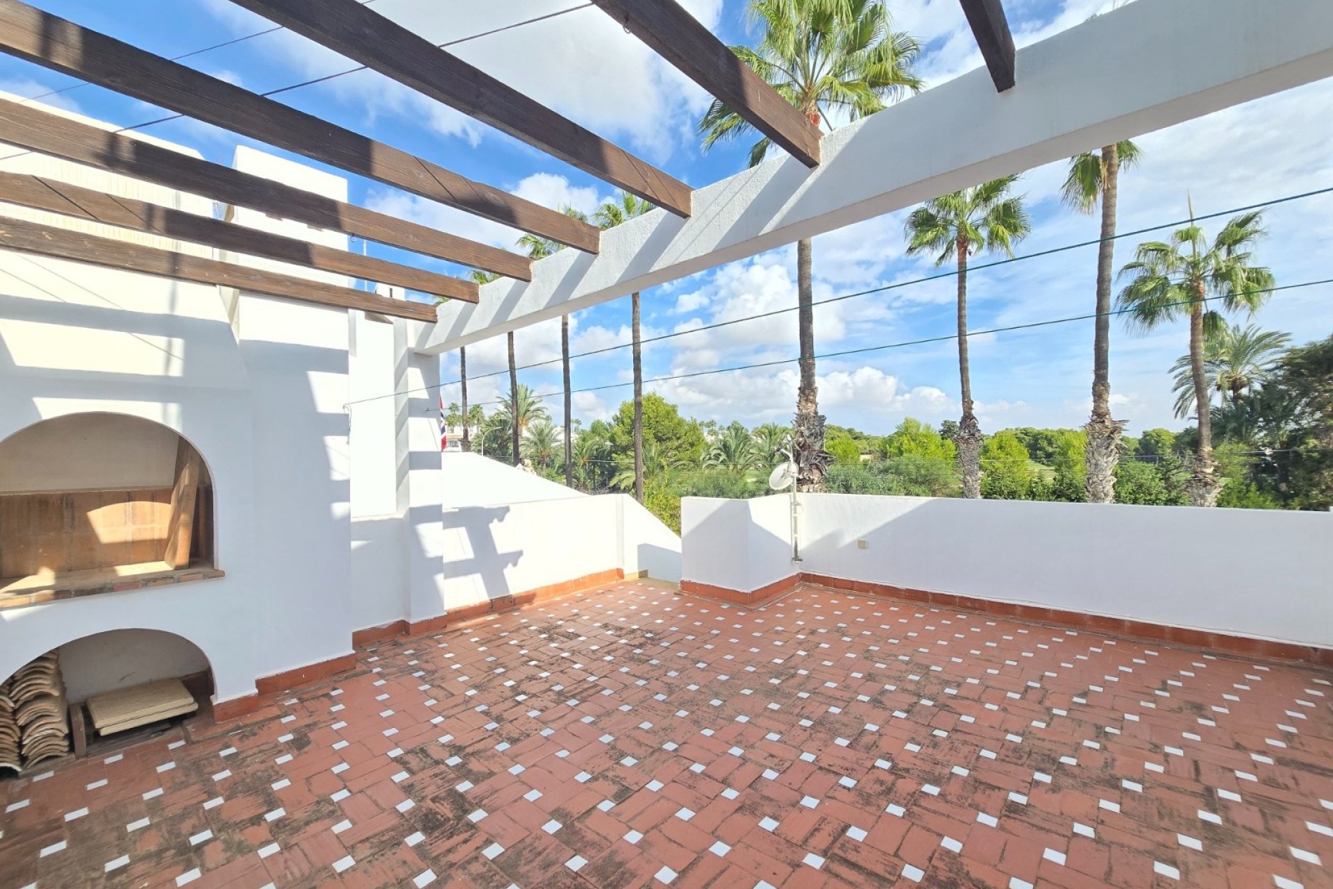 Herverkoop - Town House -
Villamartin - Costa Blanca