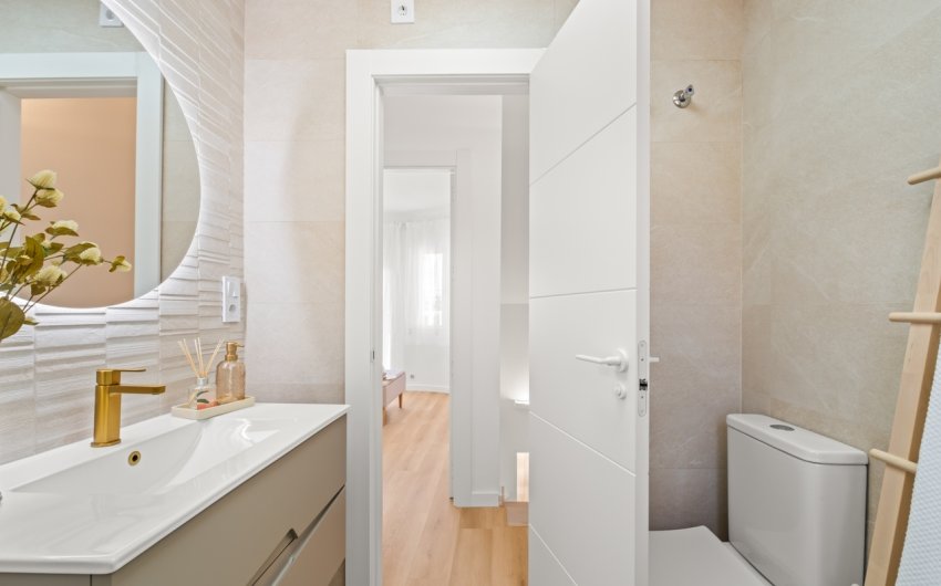 Herverkoop - Town House -
Villamartin - Costa Blanca