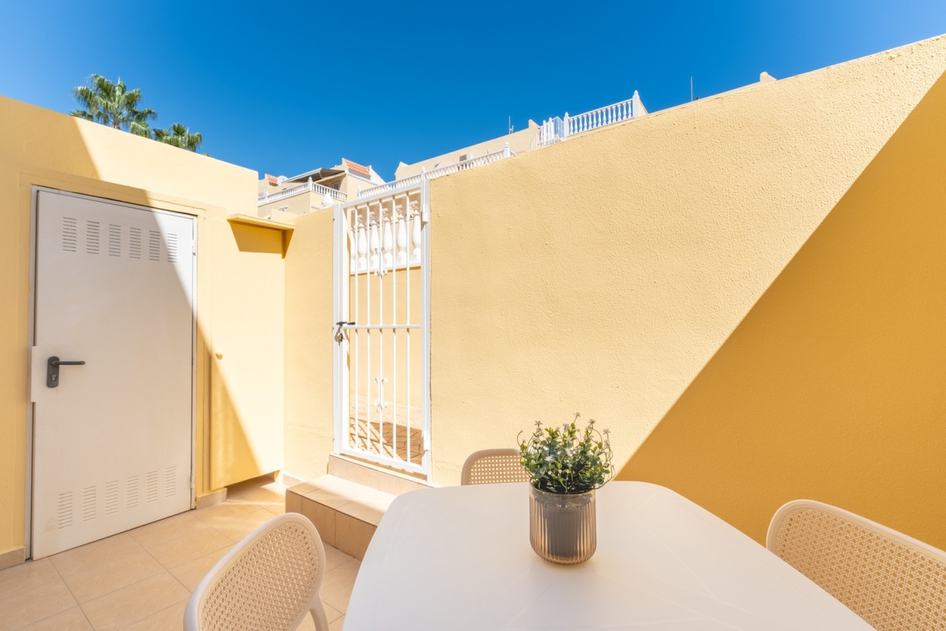 Herverkoop - Town House -
Villamartin - Costa Blanca