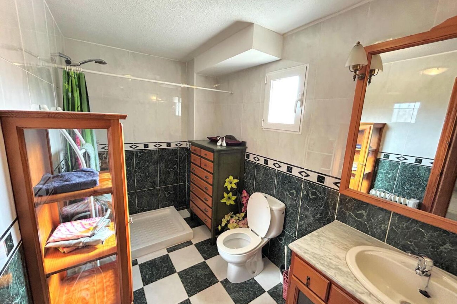 Herverkoop - Town House -
Villamartin - Costa Blanca