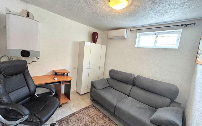 Herverkoop - Town House -
Villamartin - Costa Blanca