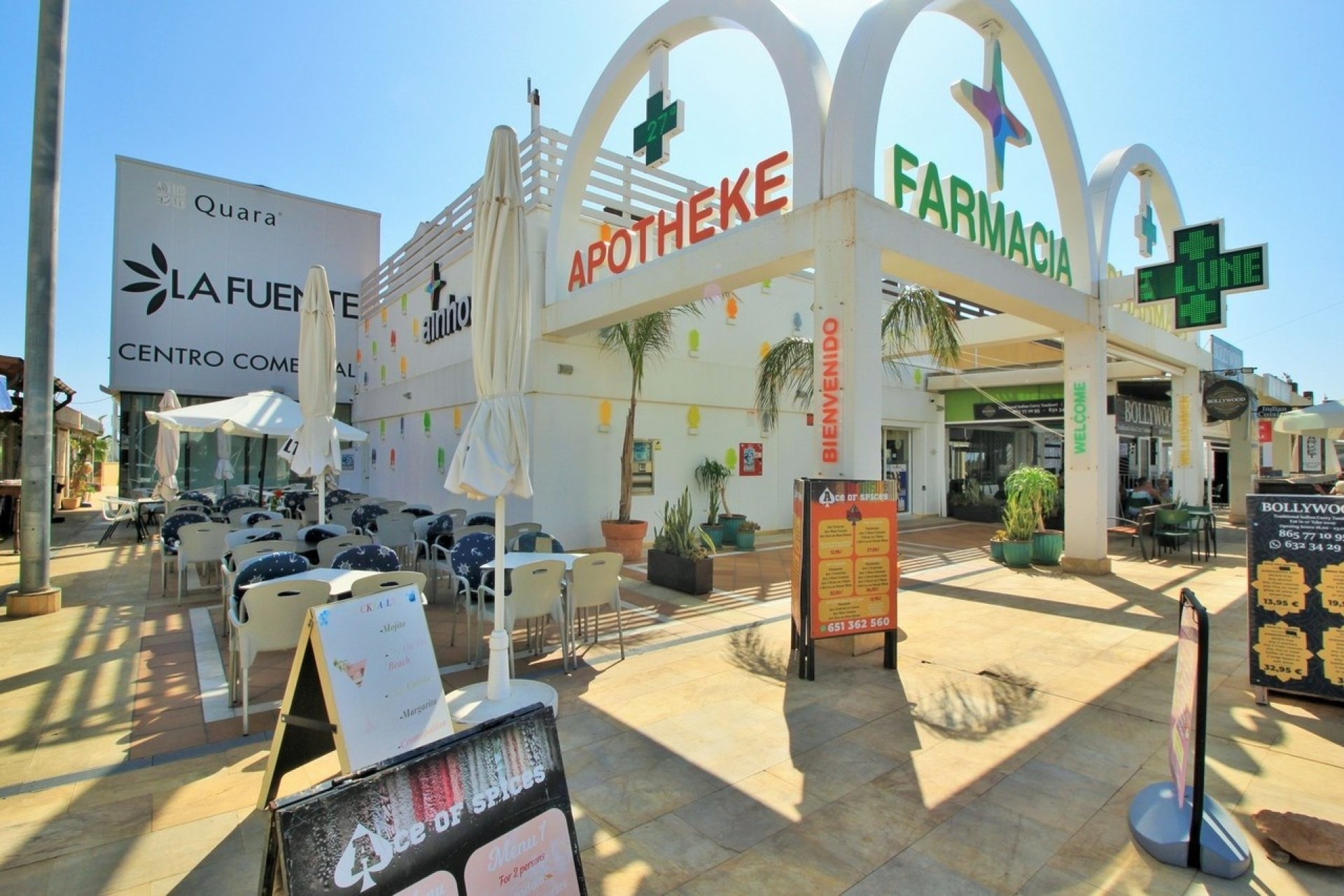 Herverkoop - Town House -
Villamartin - Costa Blanca