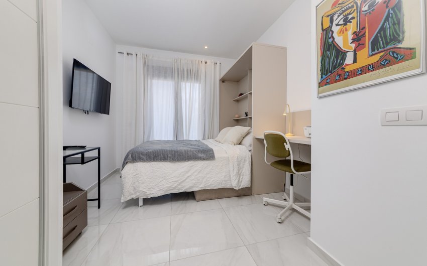 Herverkoop - Town House -
Villamartin - Costa Blanca
