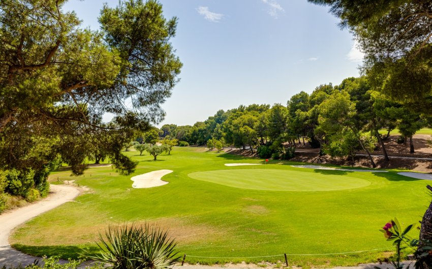 Herverkoop - Town House -
Villamartin - Costa Blanca