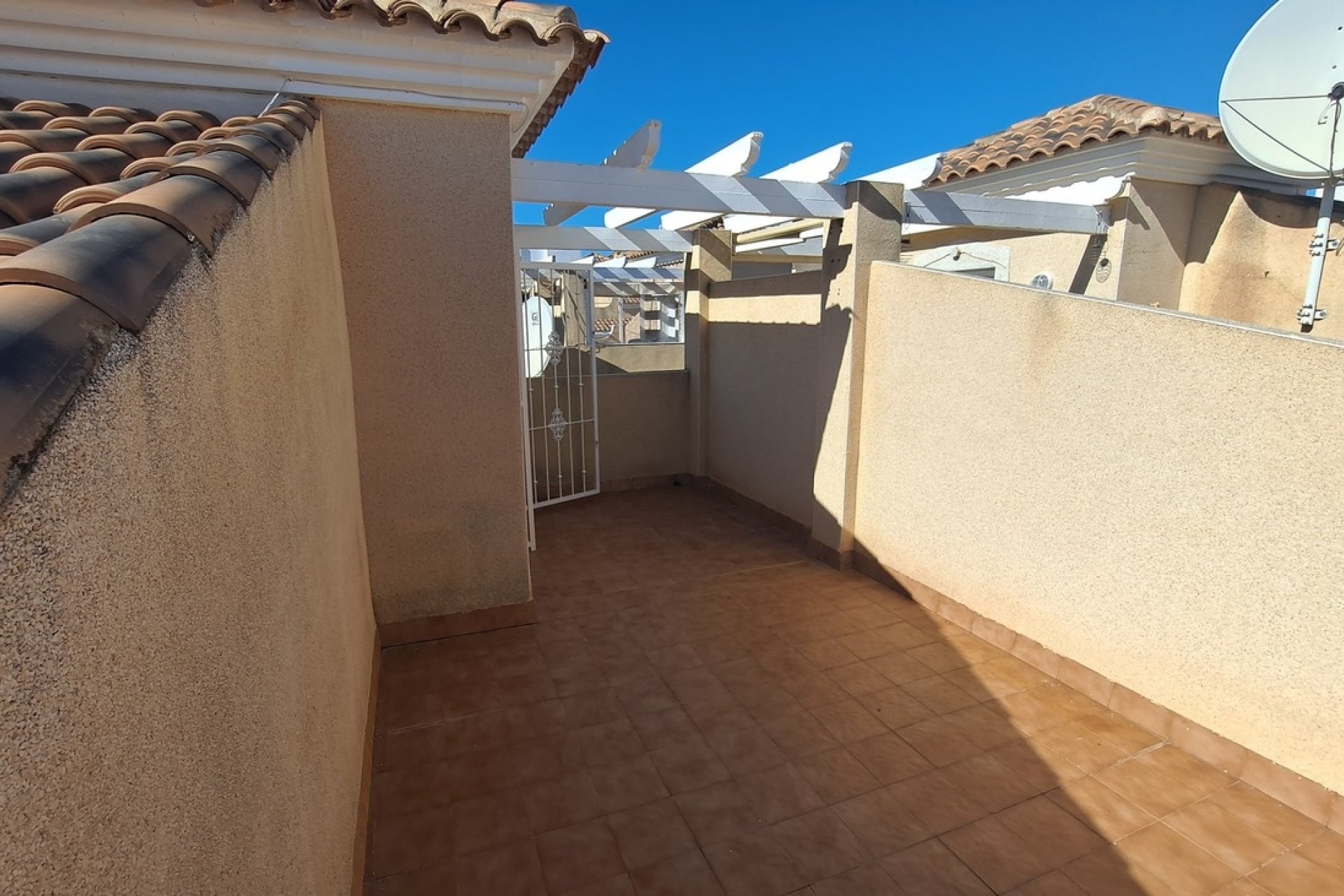 Herverkoop - Town House -
Villamartin - Las filipinas