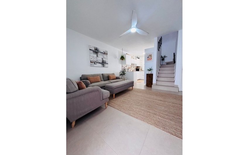 Herverkoop - Town House -
Villamartin - Orihuela Costa