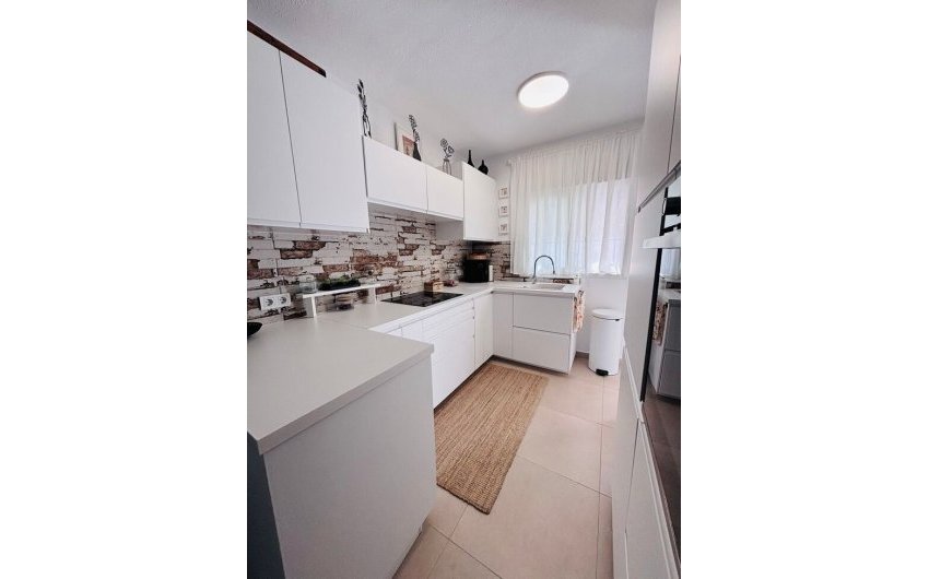 Herverkoop - Town House -
Villamartin - Orihuela Costa
