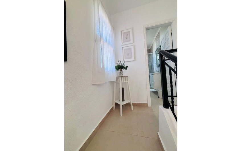 Herverkoop - Town House -
Villamartin - Orihuela Costa