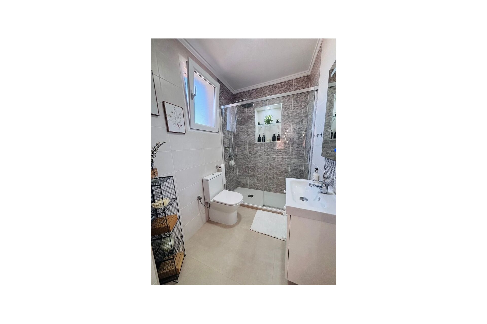 Herverkoop - Town House -
Villamartin - Orihuela Costa