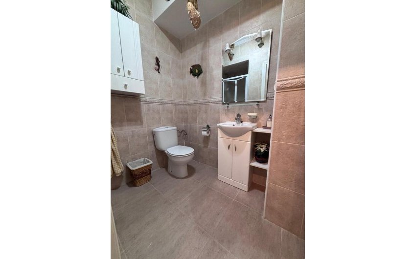 Herverkoop - Town House -
Villamartin - Orihuela Costa