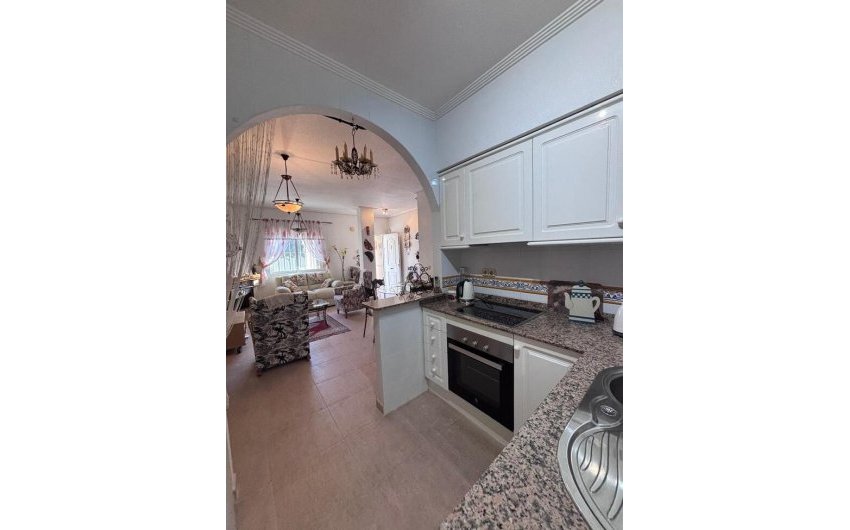 Herverkoop - Town House -
Villamartin - Orihuela Costa