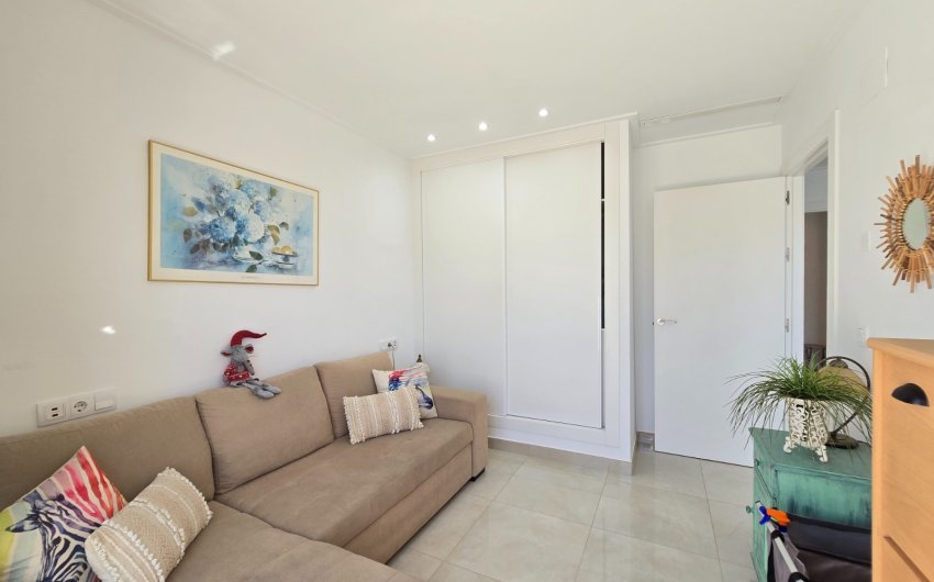 Herverkoop - Townhouse * -
Ciudad Quesada * - Doña Pepa *