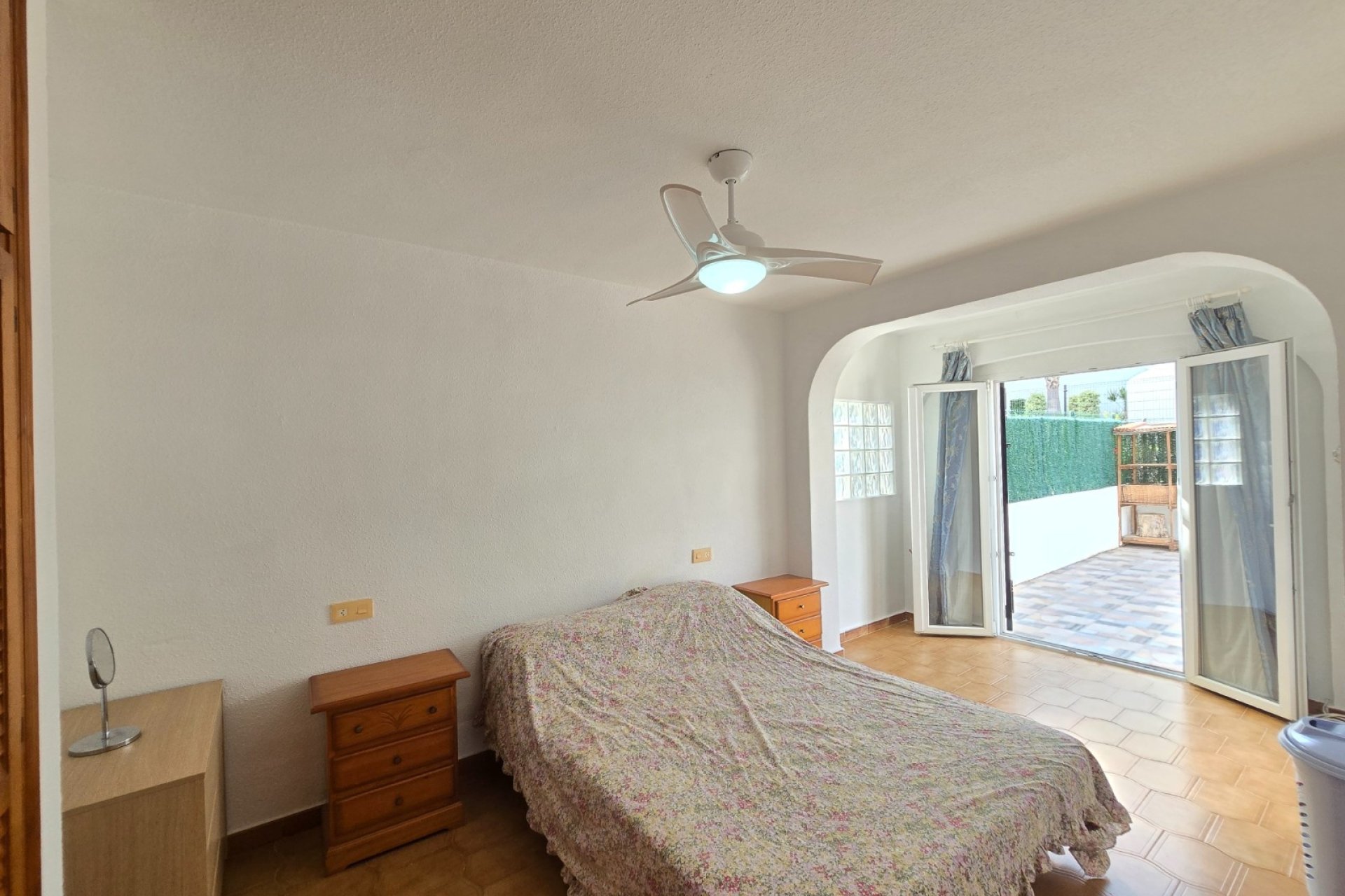 Herverkoop - Townhouse * -
Villamartin * - Los Dolses *