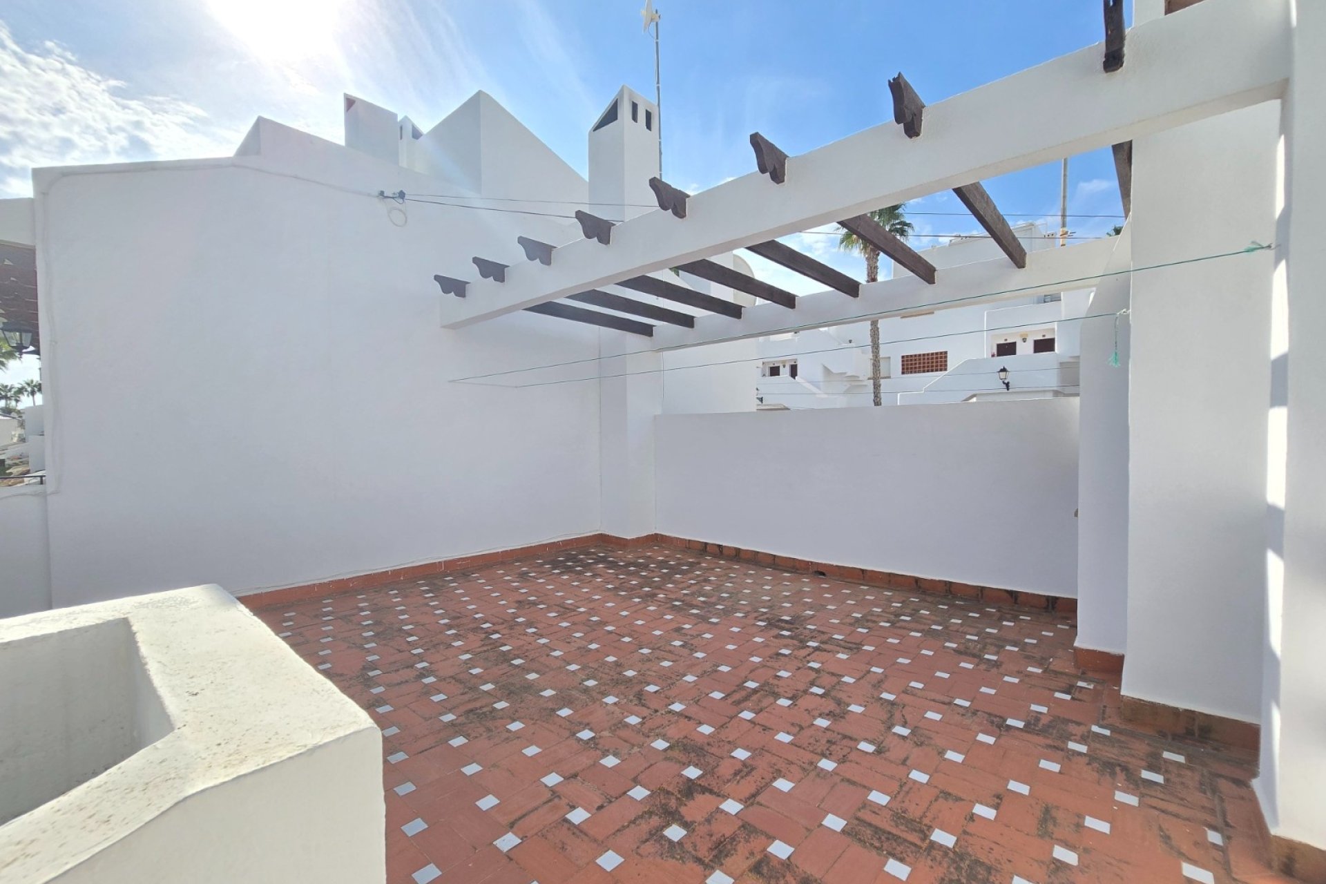 Herverkoop - Townhouse * -
Villamartin * - Los Dolses *
