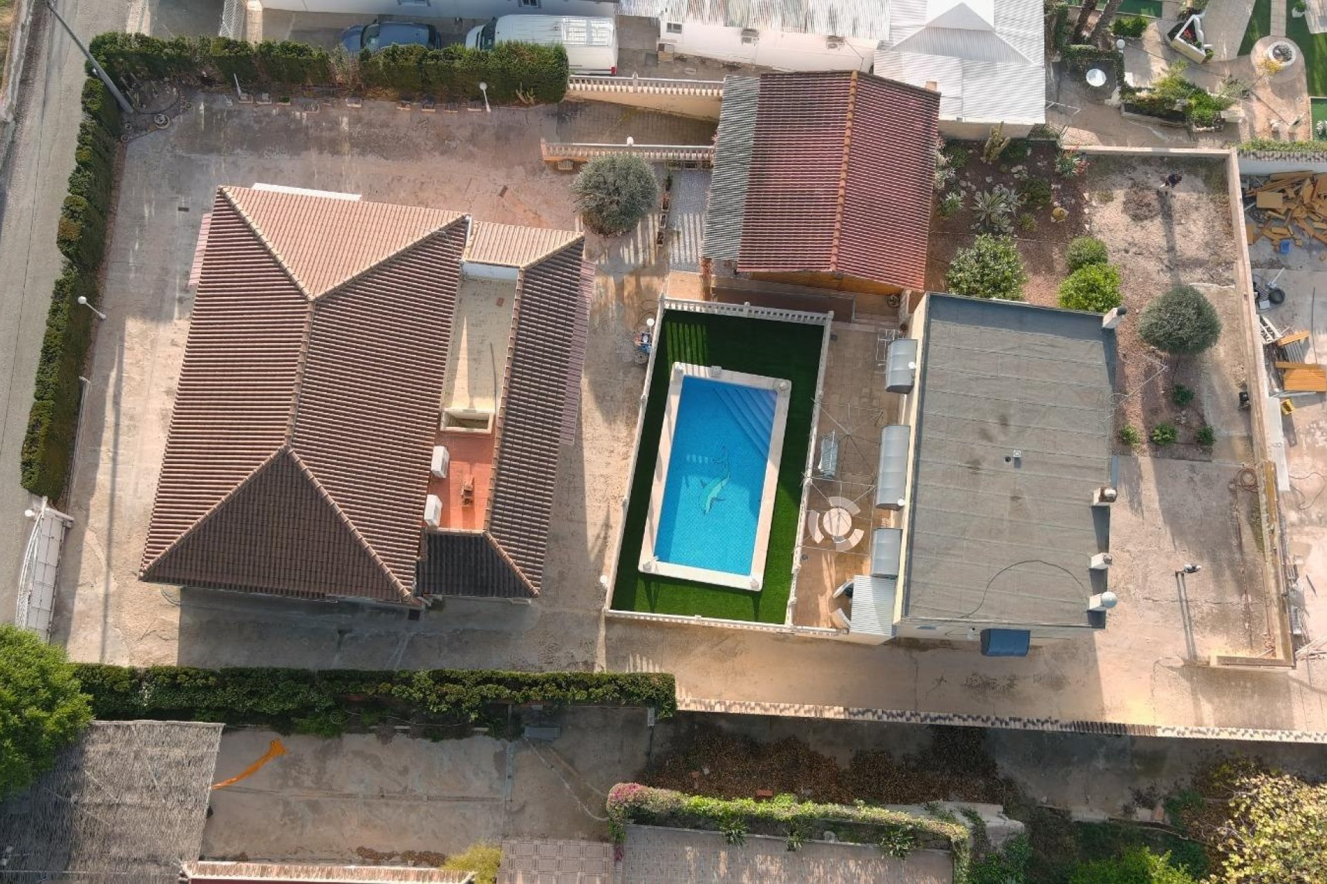 Herverkoop - Villa -
Albatera - Inland