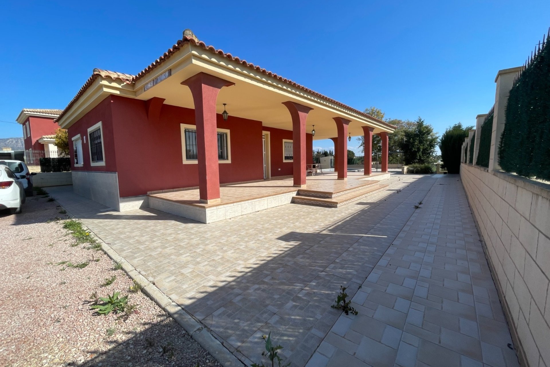 Herverkoop - Villa -
Albatera - Inland