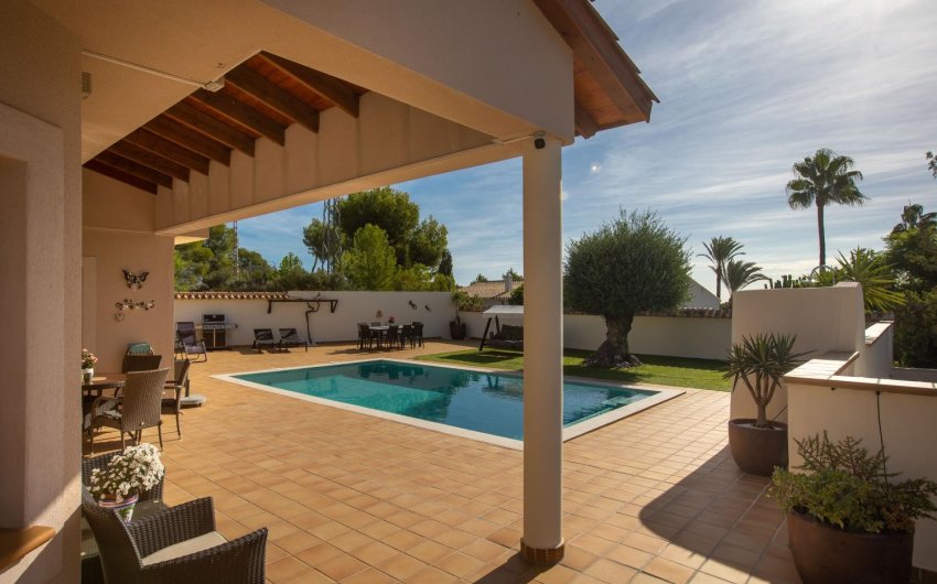 Herverkoop - Villa -
Alfas del Pí