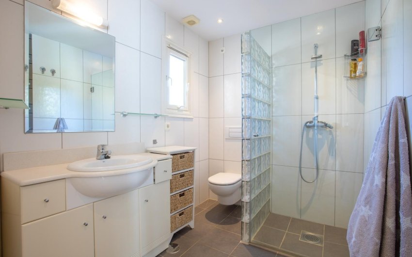 Herverkoop - Villa -
Alfas del Pí