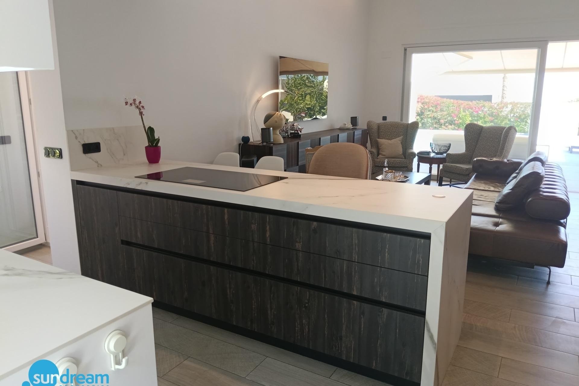 Herverkoop - Villa -
Algorfa - Club de Golf La Finca