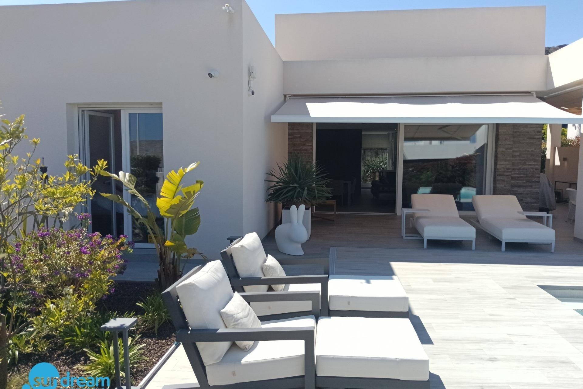 Herverkoop - Villa -
Algorfa - Club de Golf La Finca