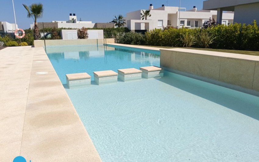 Herverkoop - Villa -
Algorfa - Club de Golf La Finca