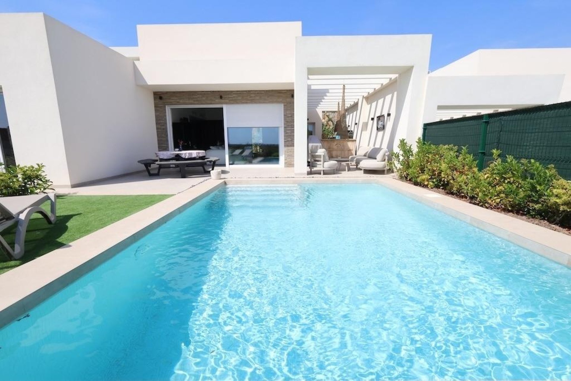 Herverkoop - Villa -
Algorfa - Inland