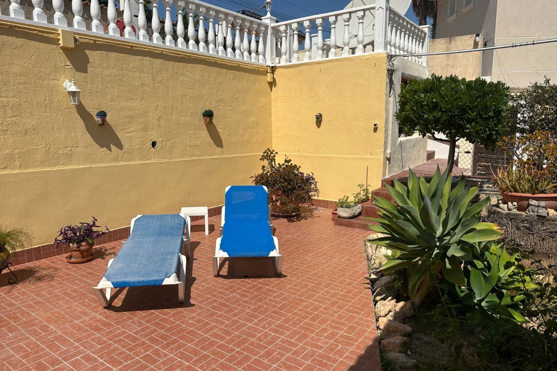 Herverkoop - Villa -
Algorfa - Inland
